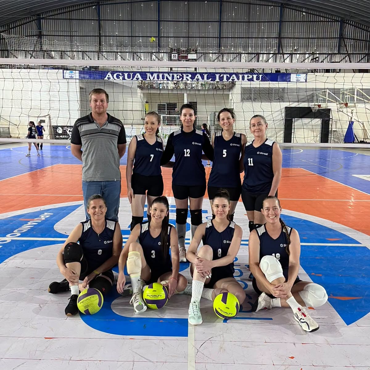 Metchas do Vôlei vencem e assumem a liderança do Municipal feminino na última rodada