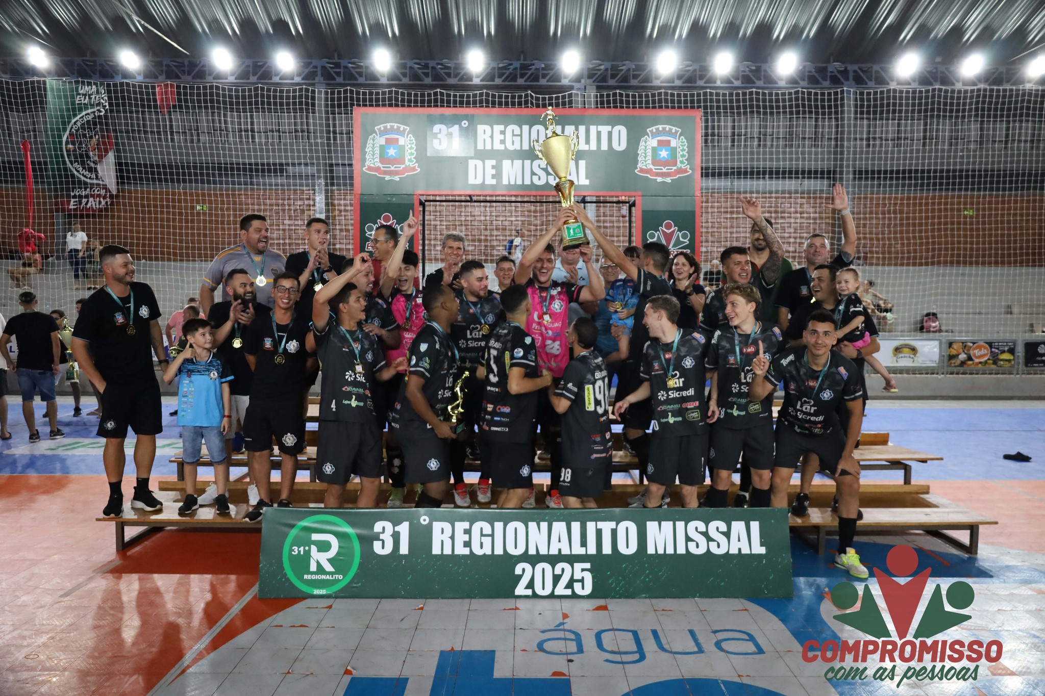 Equipes de Futsal de São Miguel, Santa Terezinha, Medianeira e Missal conquistam títulos no 31º Regionalito