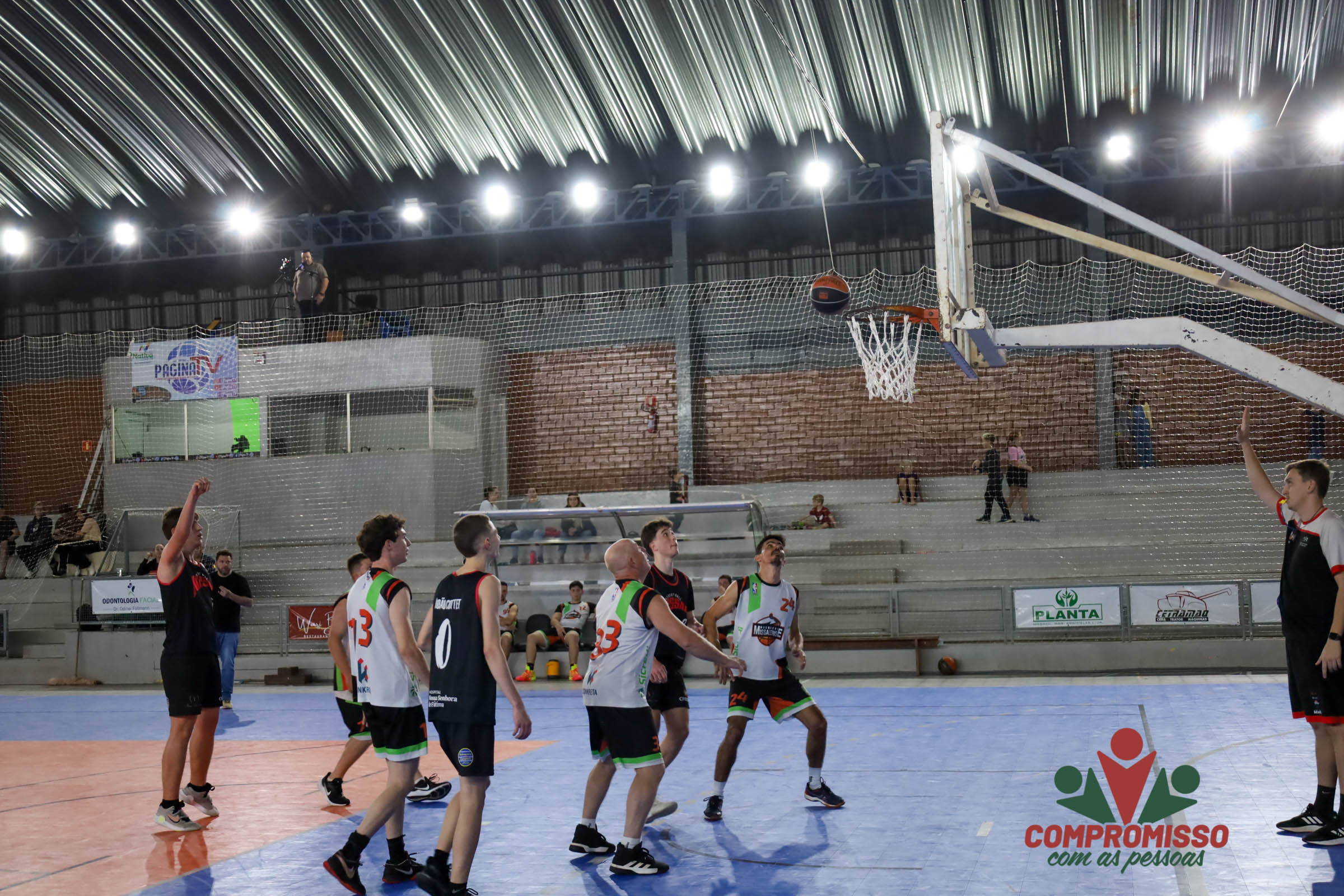 Final equilibrada marca o bicampeonato do Street Ball no Municipal de Basquete em Missal