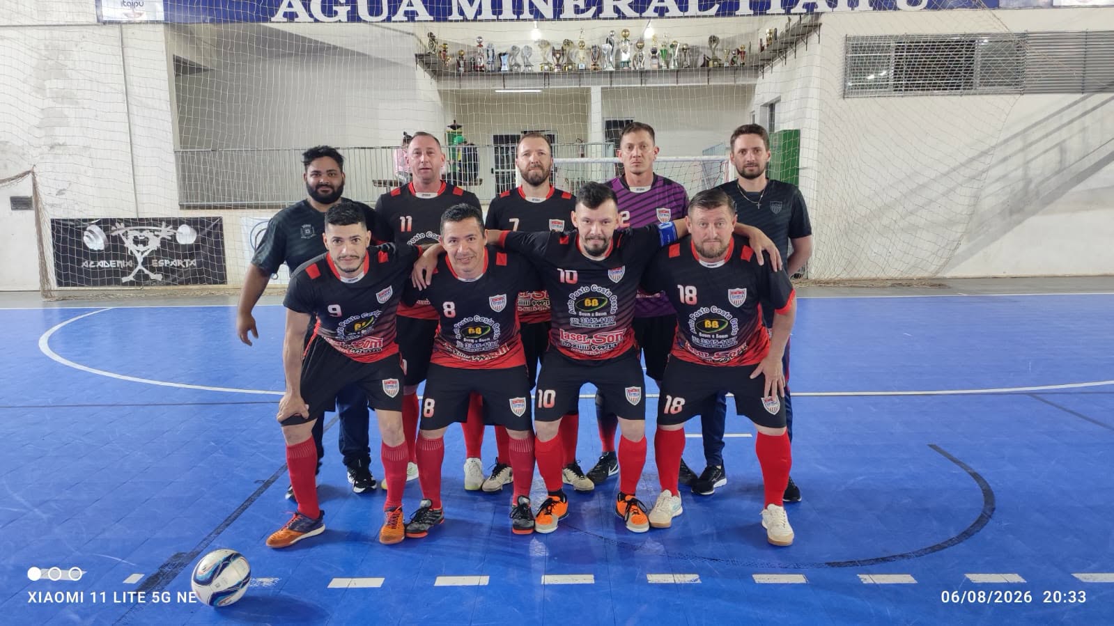 Auto Posto Costa Oeste lidera veteranos após 3ª rodada de futsal