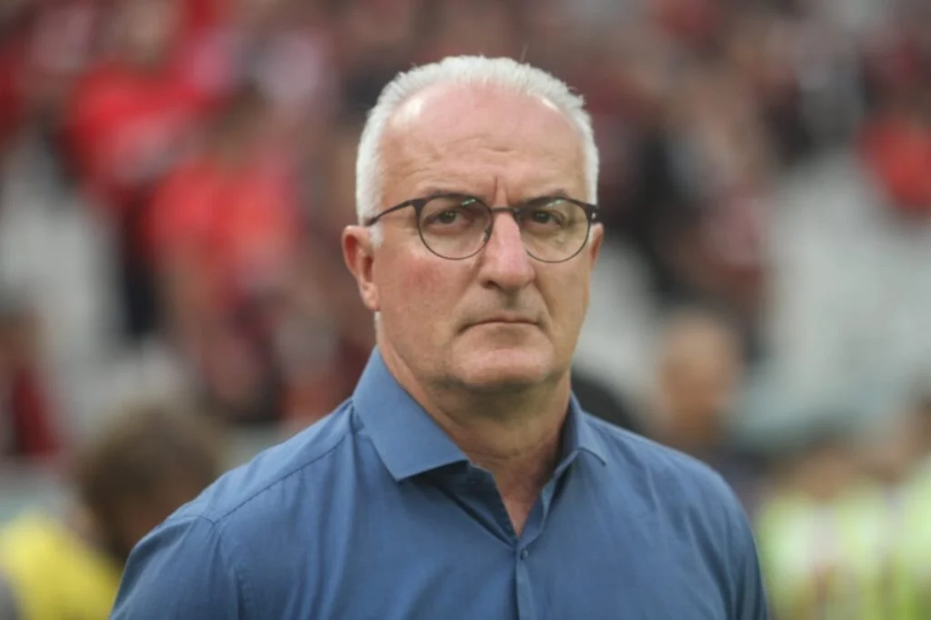 Corinthians demite Dorival Júnior após derrota em casa e às vésperas de estreia na Libertadores