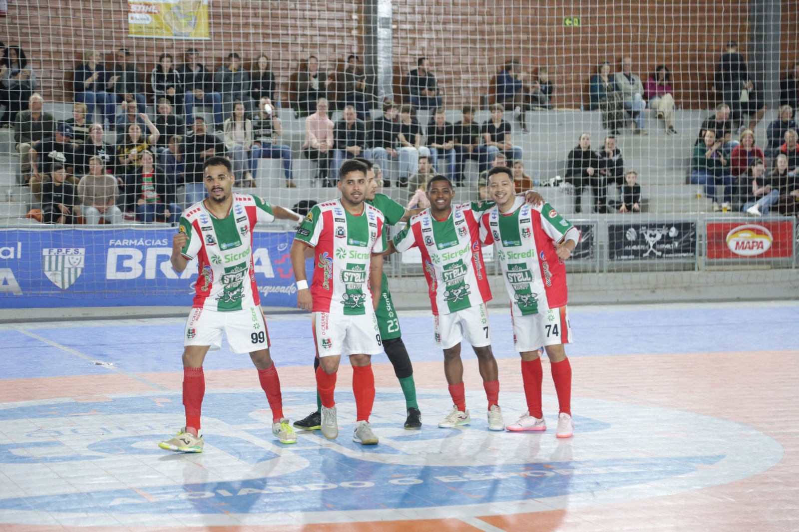 Vitória de Virada: Missal Futsal Goleia Terra Boa e Sobe na Tabela!