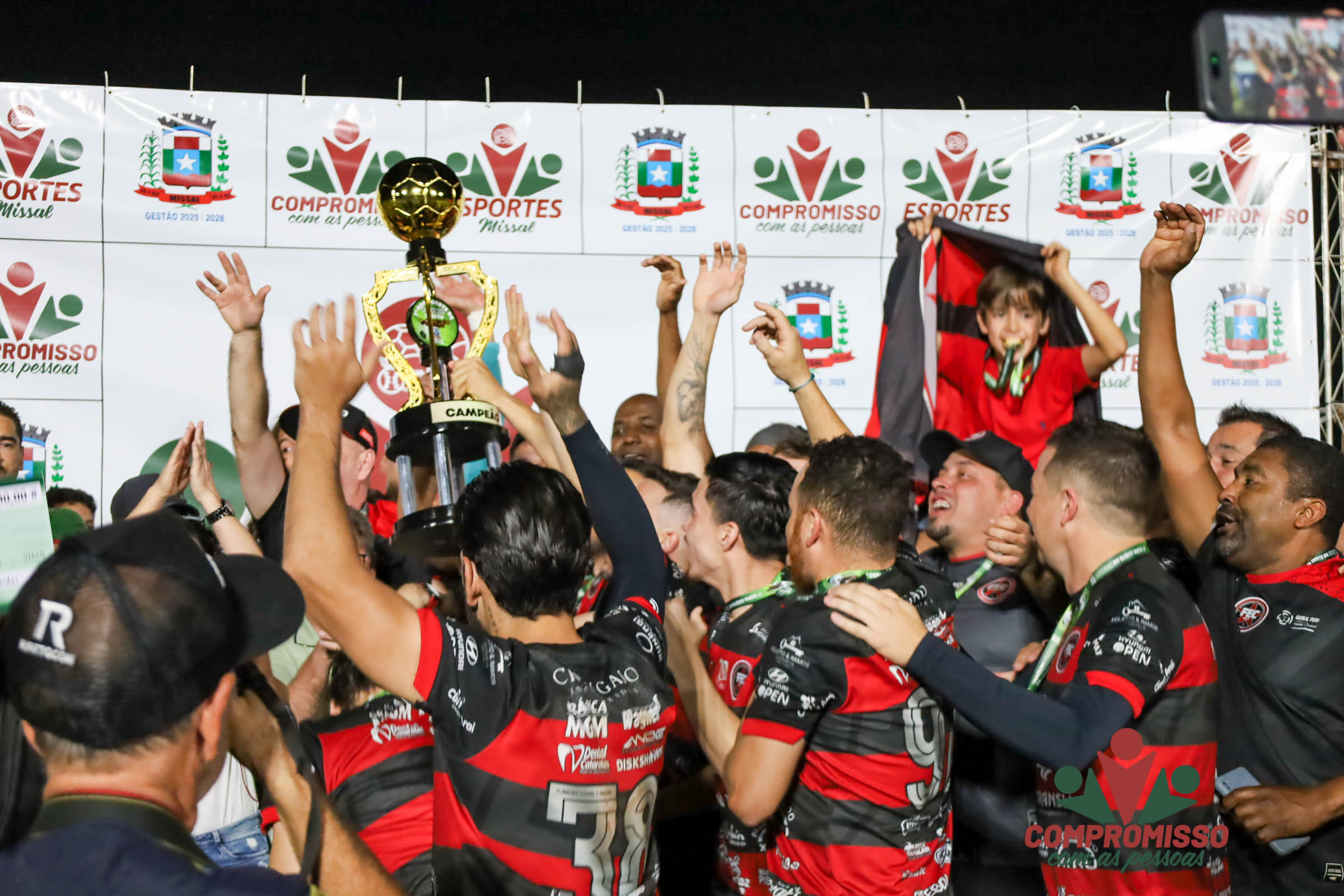 Flamengo de Foz do Iguaçu conquista título da Copa Oeste de Futebol pela 3ª vez