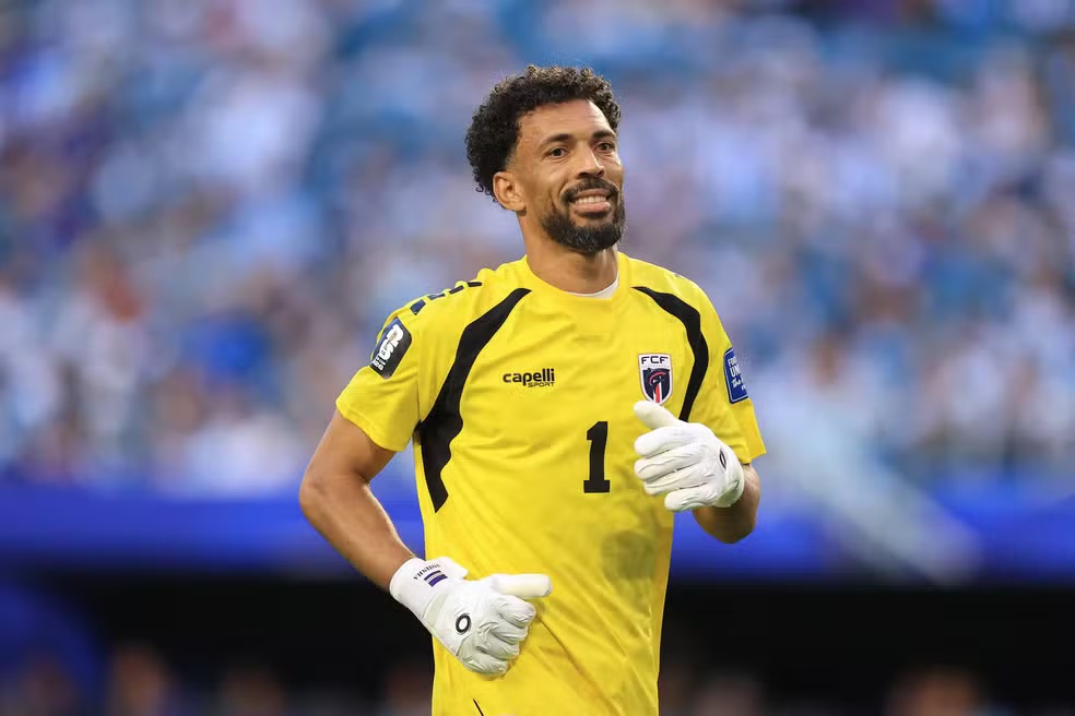 Rádio revela salário de Vozinha no Colo-Colo; veja valores