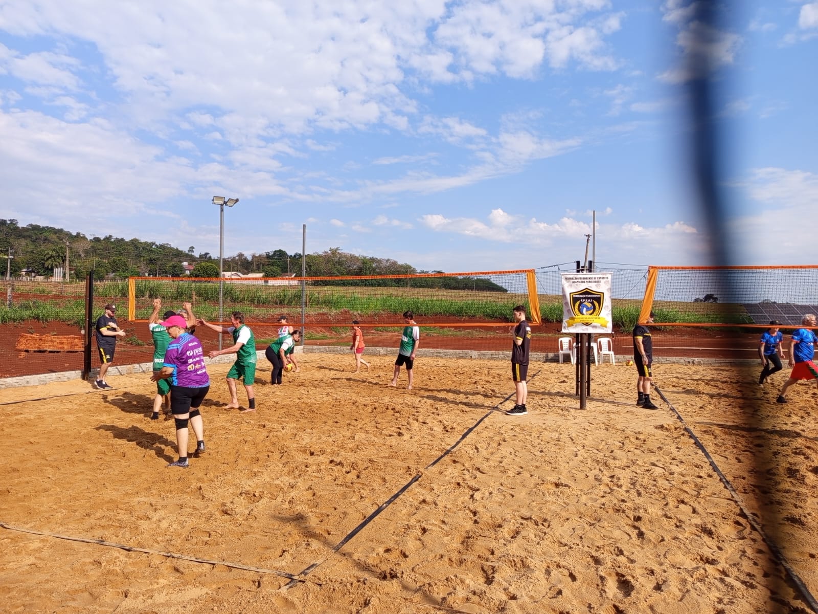 Torneio Misto de Vôlei de Praia reúne um grande público na Agroplatz em Missal