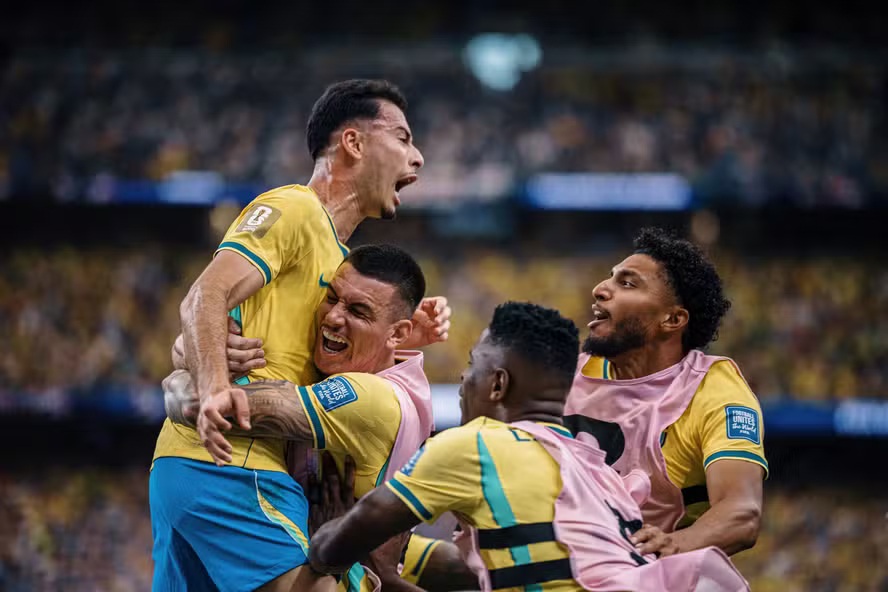 Brasil vira nos acréscimos, vence o Japão e avança para as oitavas da Copa do Mundo 2026