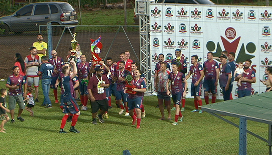 Estrela do Oeste conquista o tetracampeonato municipal de futebol