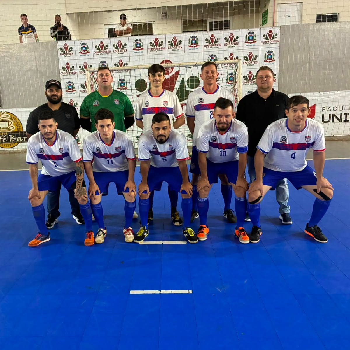 Véio Pinturas vence no Futsal Masculino e assume liderança no grupo do Municipal de Futsal